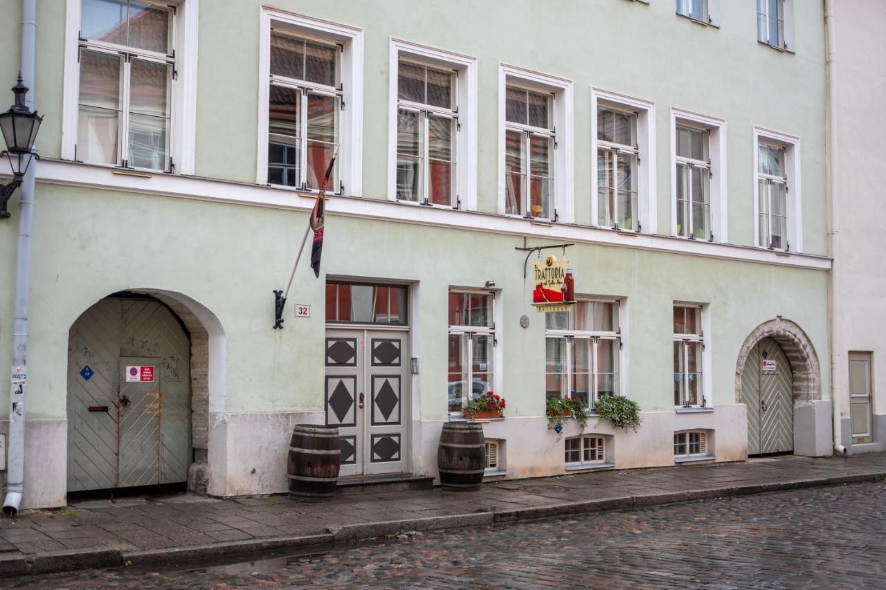 Dream Stay - Bright 2-Bedroom 2-Floor Old Town Apartment Tallinn Exterior photo